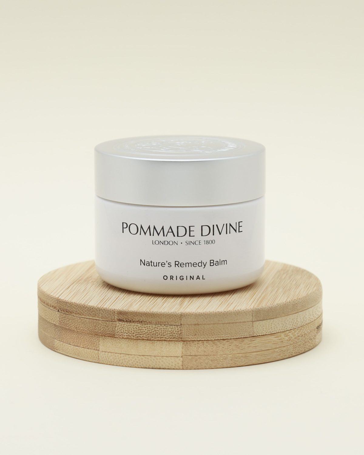 Pommade Divine campaign image